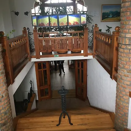 Chalet Nacionalna Kuca Bajo *