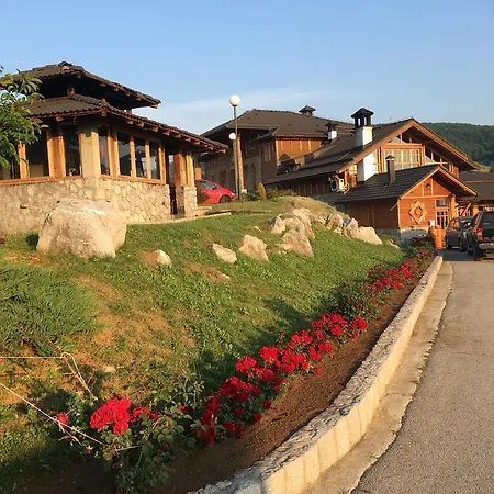 Chalet Nacionalna Kuca Bajo *